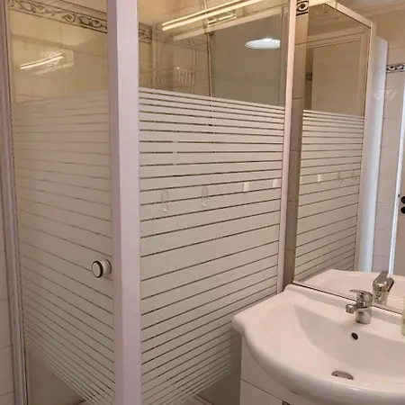 Quiet With Balcony And Swimming Pool Fréjus
